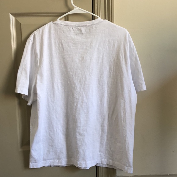 H&M Casual Tee - Picture 4 of 4